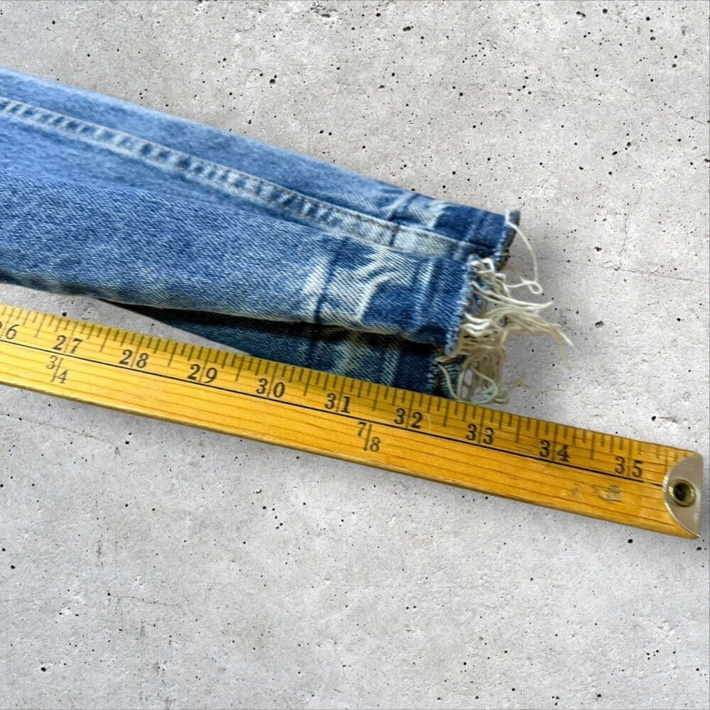 Vintage Light Wash Straight Leg Jeans Mens 33x32 Faded Distressed Raw Hem Peace - Picture 12 of 13